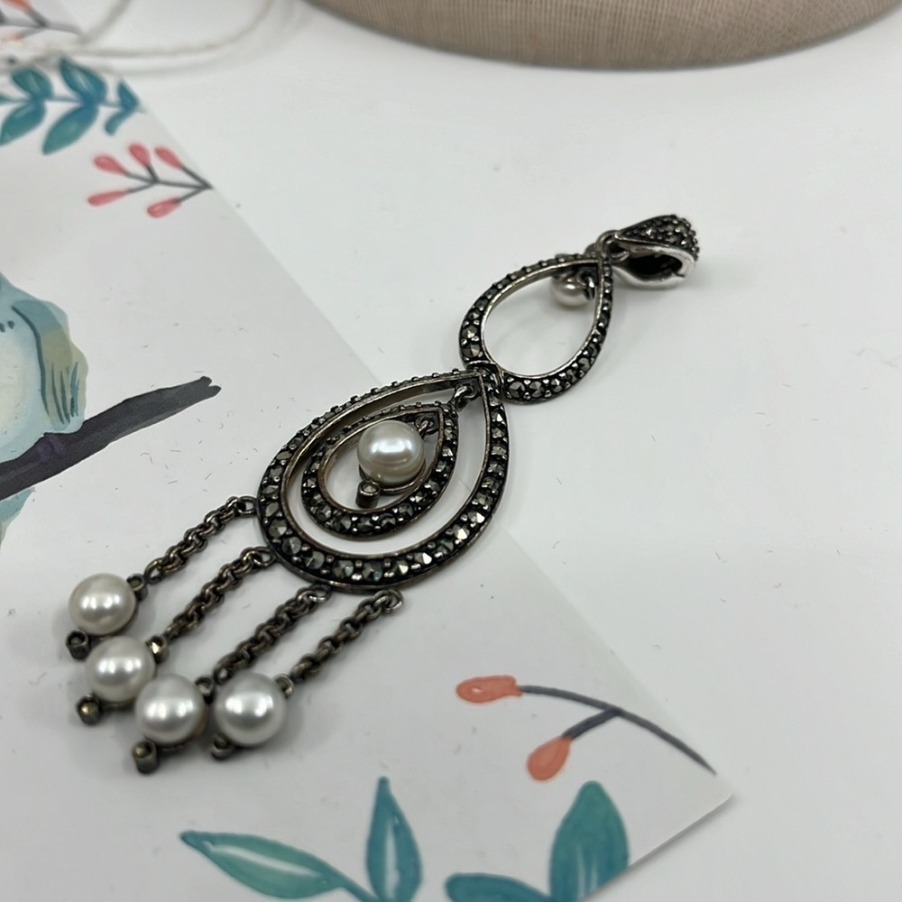 Vintage Suspicion Marcasite & Pearl Pendant 🌟 Sterling Elegance - Picture 10 of 14